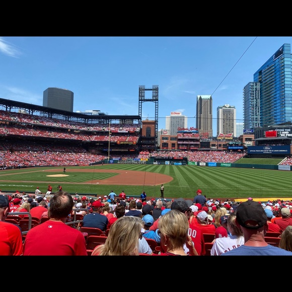 Meet your Posher, Lesly - Picture 3 of 16